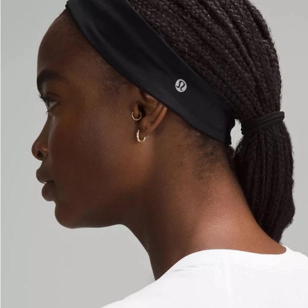 Lululemon Women's Luxtreme Training Headband Black One Size
